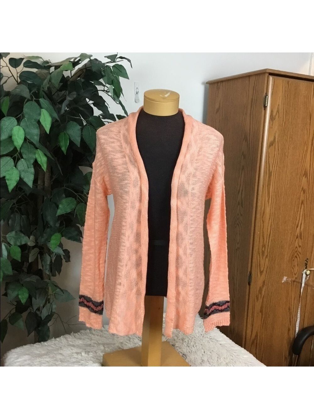 HEART & Crush Aztec Design Light Weight Cardigan